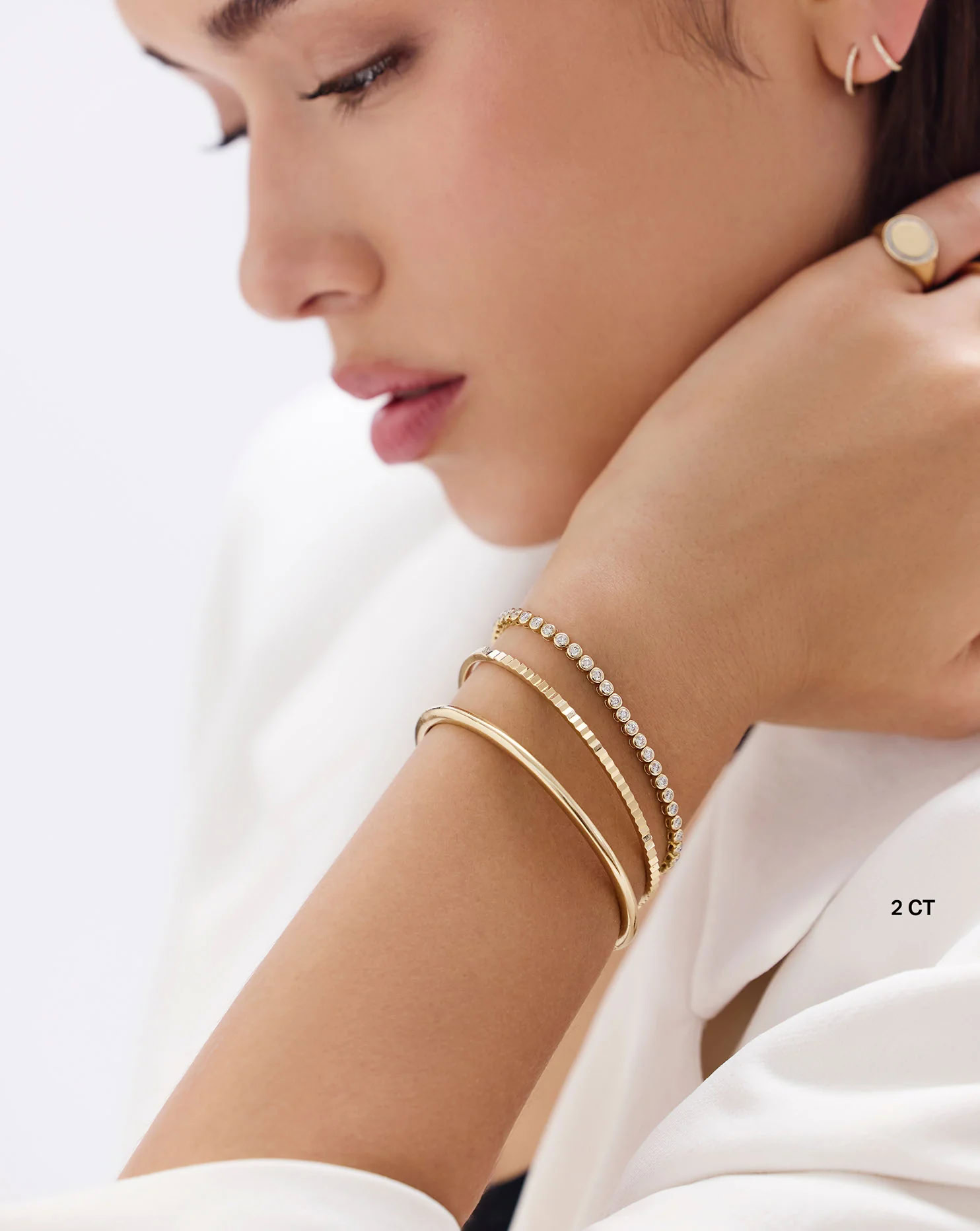 Bubble Bezel Lab-Grown Diamond Tennis Bracelet — product photo 5 of 6