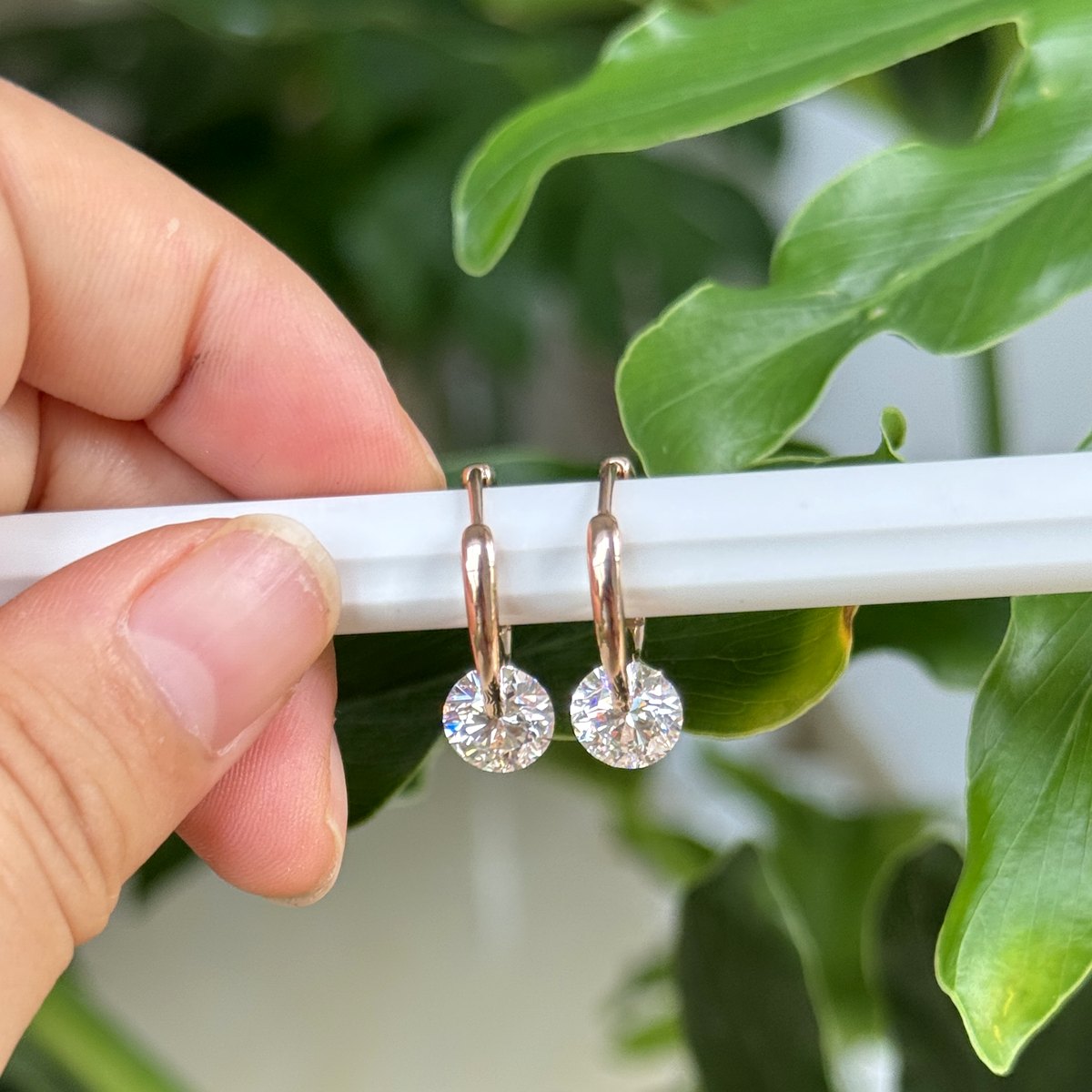 BP003 Dancing Diamond Earrings Moving Lab Diamond Hoop Earrings — product photo 1 of 6