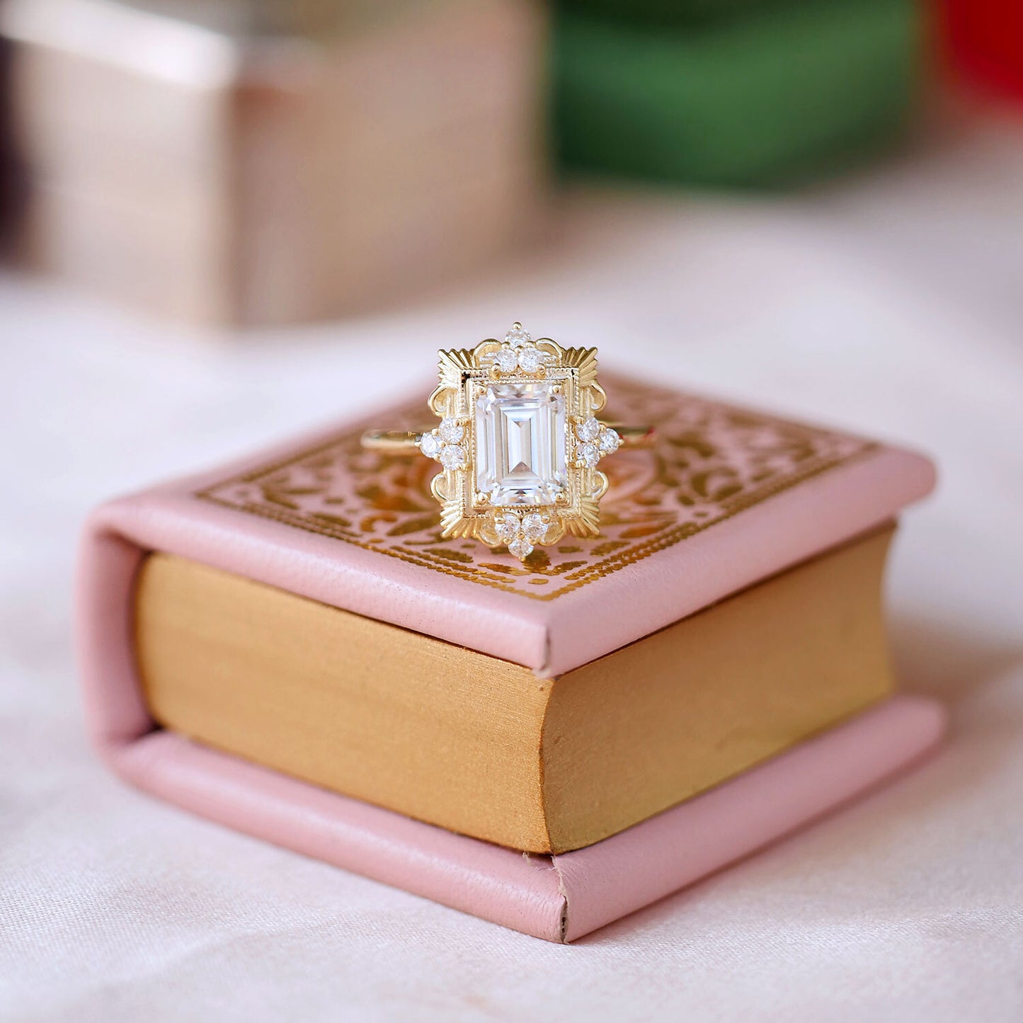 Florentine Art Deco Lab-Grown Diamond Accent Ring — product photo 4 of 6