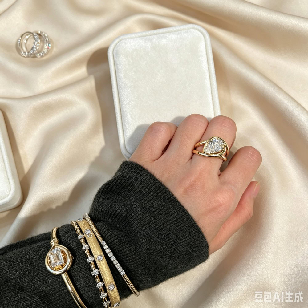Open Double Band Pear Diamond Ring 3ct / 5ct Lab-Grown Diamond Ring in 14K / 18K Gold — product photo 5 of 6