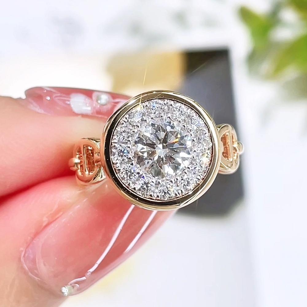Elara Chain-Link Halo Lab Diamond Ring in 14K or 18K Gold — product photo 5 of 5