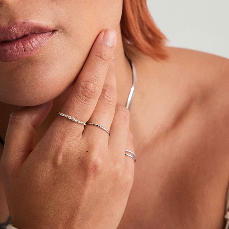 Bubble Gradient Lab-Grown Diamond Stackable Thin Band 18K14K Gold Delicate Daily Ring — product photo 2 of 6