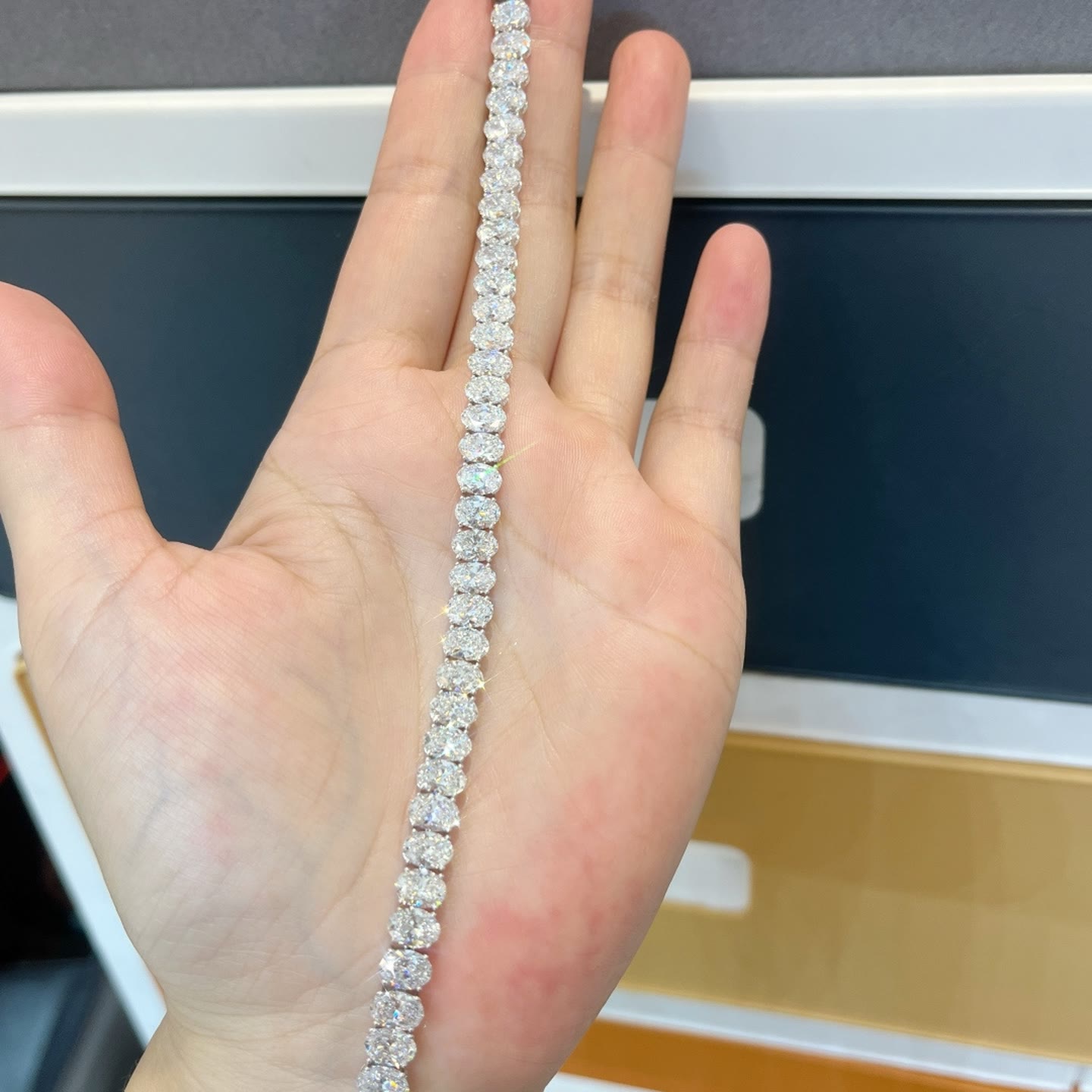 Violetta Oval Lab-Grown Diamond Bracelet — product photo 1 of 1