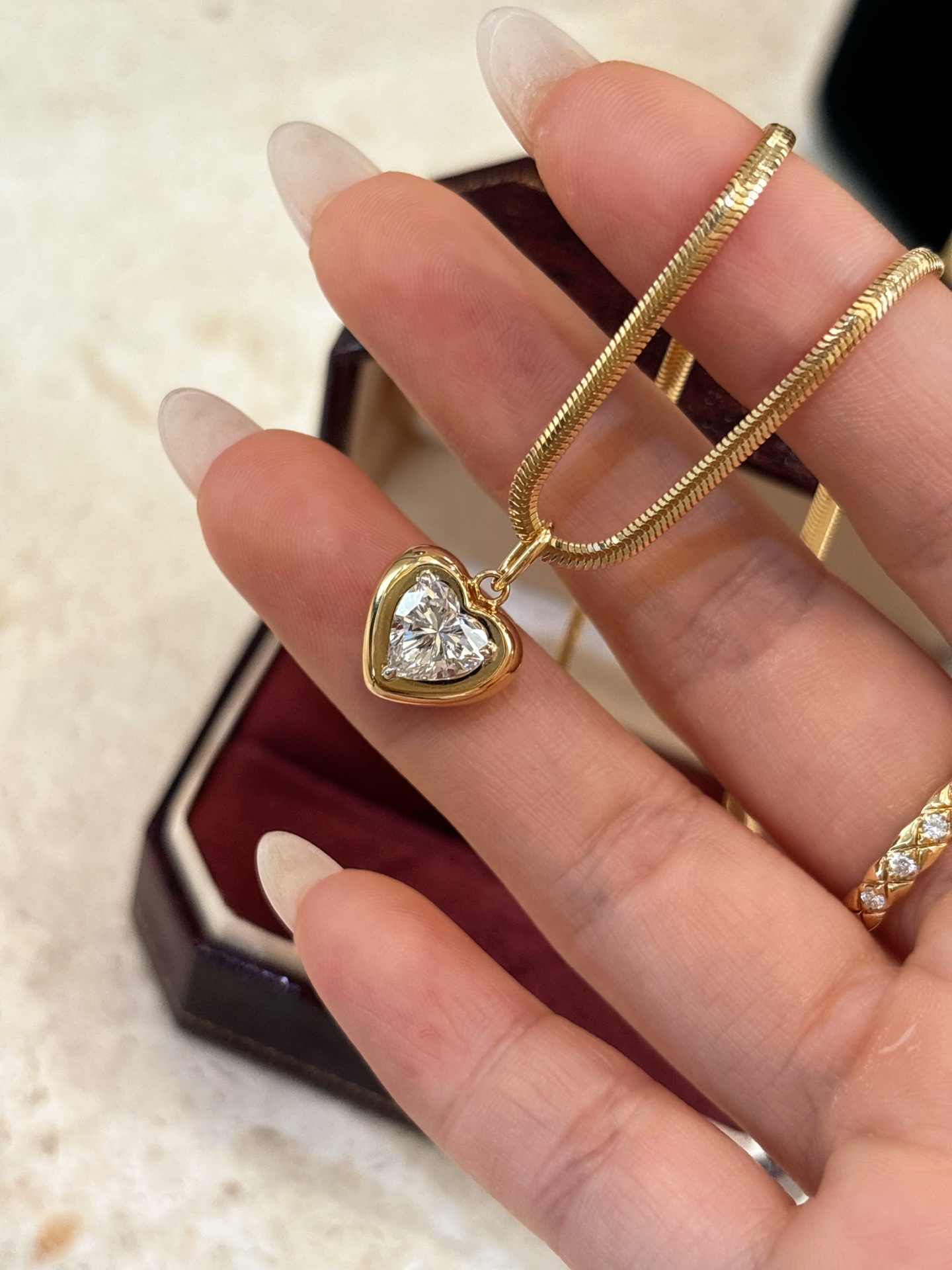 Marlowe Pendant Lab-Grown Diamond Necklace — product photo 3 of 6