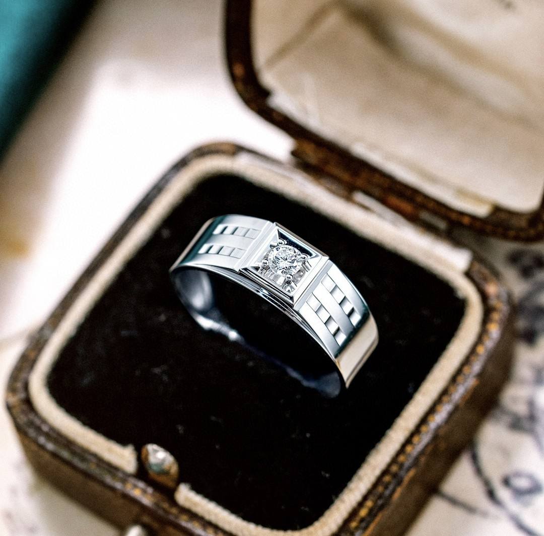 CNC03 Platinum Men’s Rings – CNC Crafted Heavyweight Luxury Diamond Ring — product photo 4 of 6