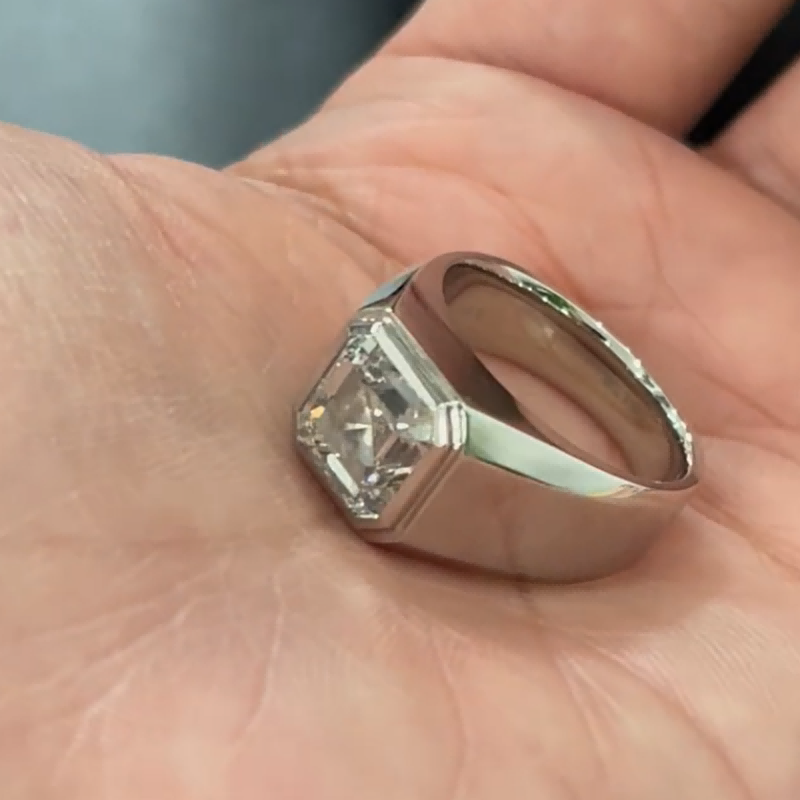 Kael Asscher Cut Lab Diamond Signet Ring | Bezel Set Statement — product photo 4 of 6