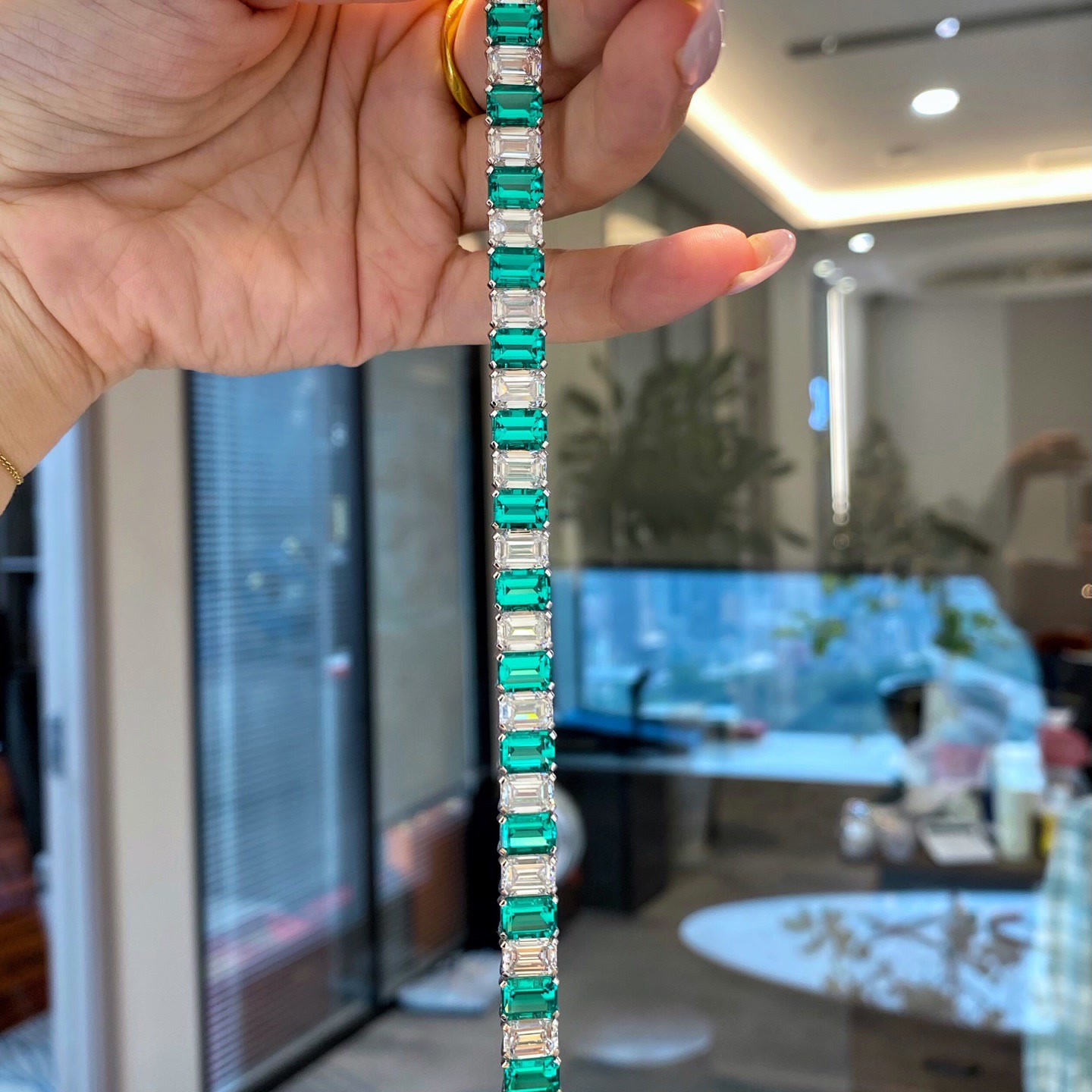 Verde Alternating Emerald-Cut Color Rhythm Emerald and White Diamond Tennis Bracelet — product photo 4 of 4