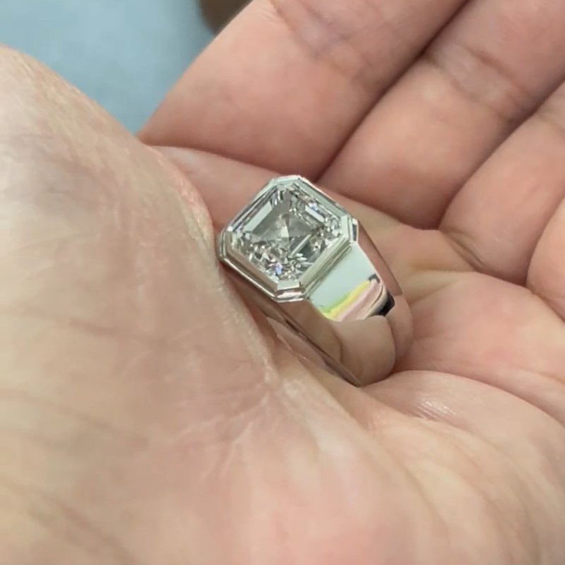 Kael Asscher Cut Lab Diamond Signet Ring | Bezel Set Statement — product photo 3 of 6