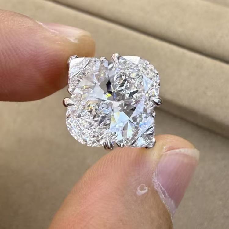 Vivienne Oval & Trillion Three-Stone Lab Diamond Ring — product photo 2 of 4