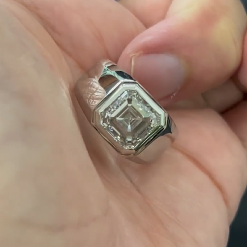 Kael Asscher Cut Lab Diamond Signet Ring | Bezel Set Statement — product photo 5 of 6