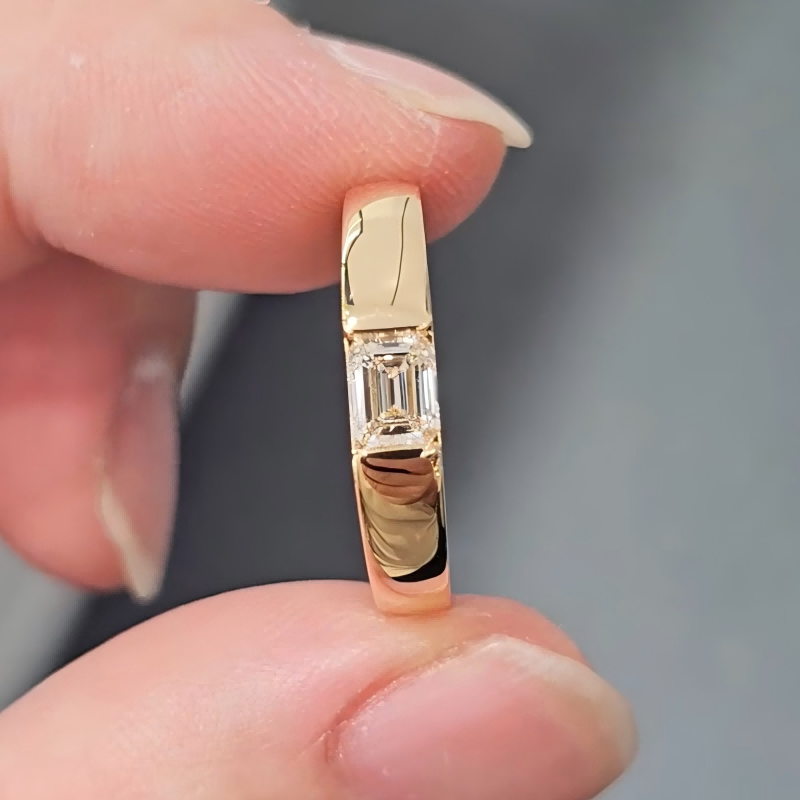 Architect Unisex Minimalist Emerald-Cut Lab Grown Diamond Band Ring — product photo 4 of 5