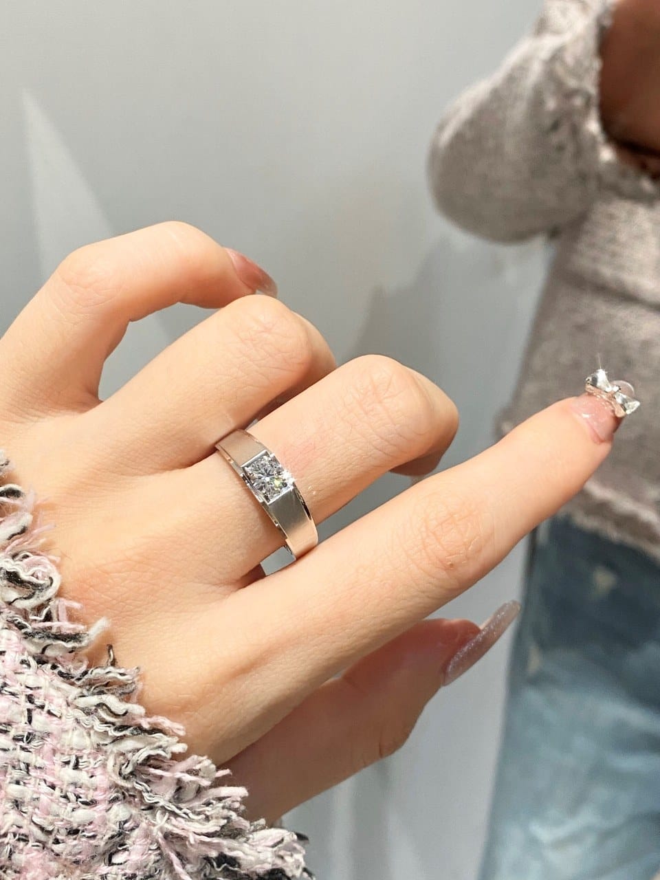 Minimal Matte Platinum Men’s Lab-Grown Diamond Ring — product photo 3 of 6