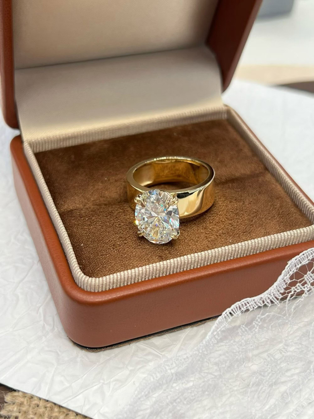 Oval Old Money Style Lab-Grown Diamond Ring | High-Polish Wide Gold Band — product photo 2 of 6
