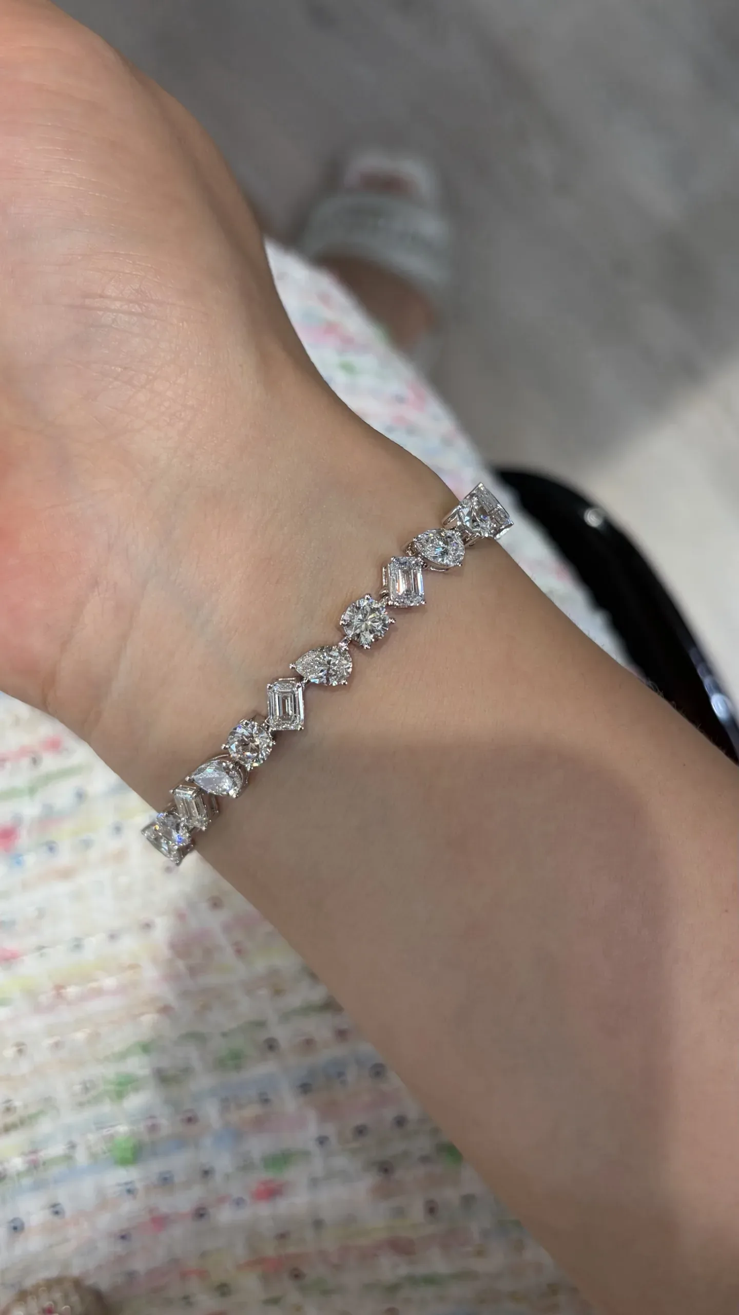 101084 Calista Mixed-Cut Lab Diamond Tennis Bracelet — product photo 4 of 5