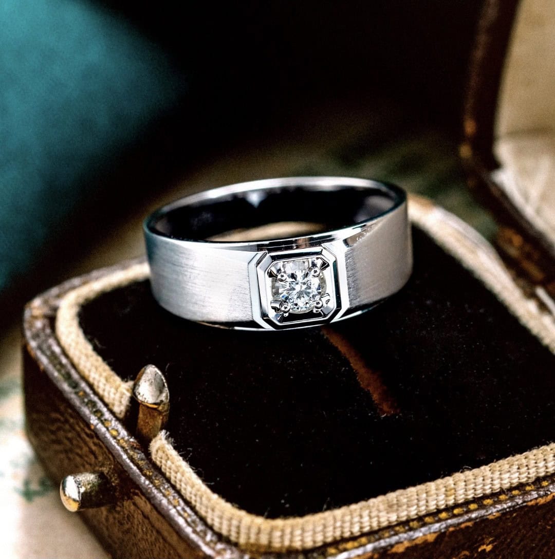 CNC06 Platinum Men’s Rings – CNC Crafted Heavyweight Luxury Diamond Ring — product photo 1 of 6