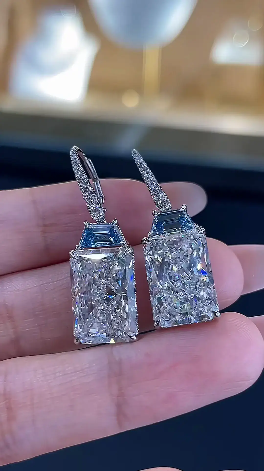22.10ct Radiant-Cut Lab-Grown Diamond Drop Earrings — product photo 4 of 5