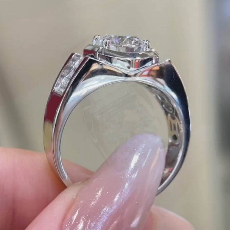 Atlas Round Prong-Set Pavé Lab-Grown Diamond Men’s Ring — product photo 4 of 5