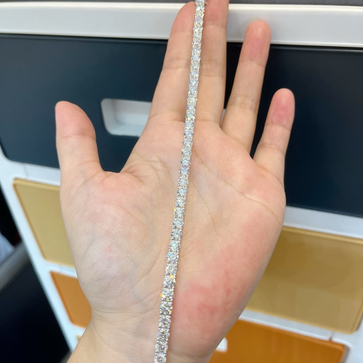 Una Lab-Grown Diamond Bracelet — product photo 1 of 1
