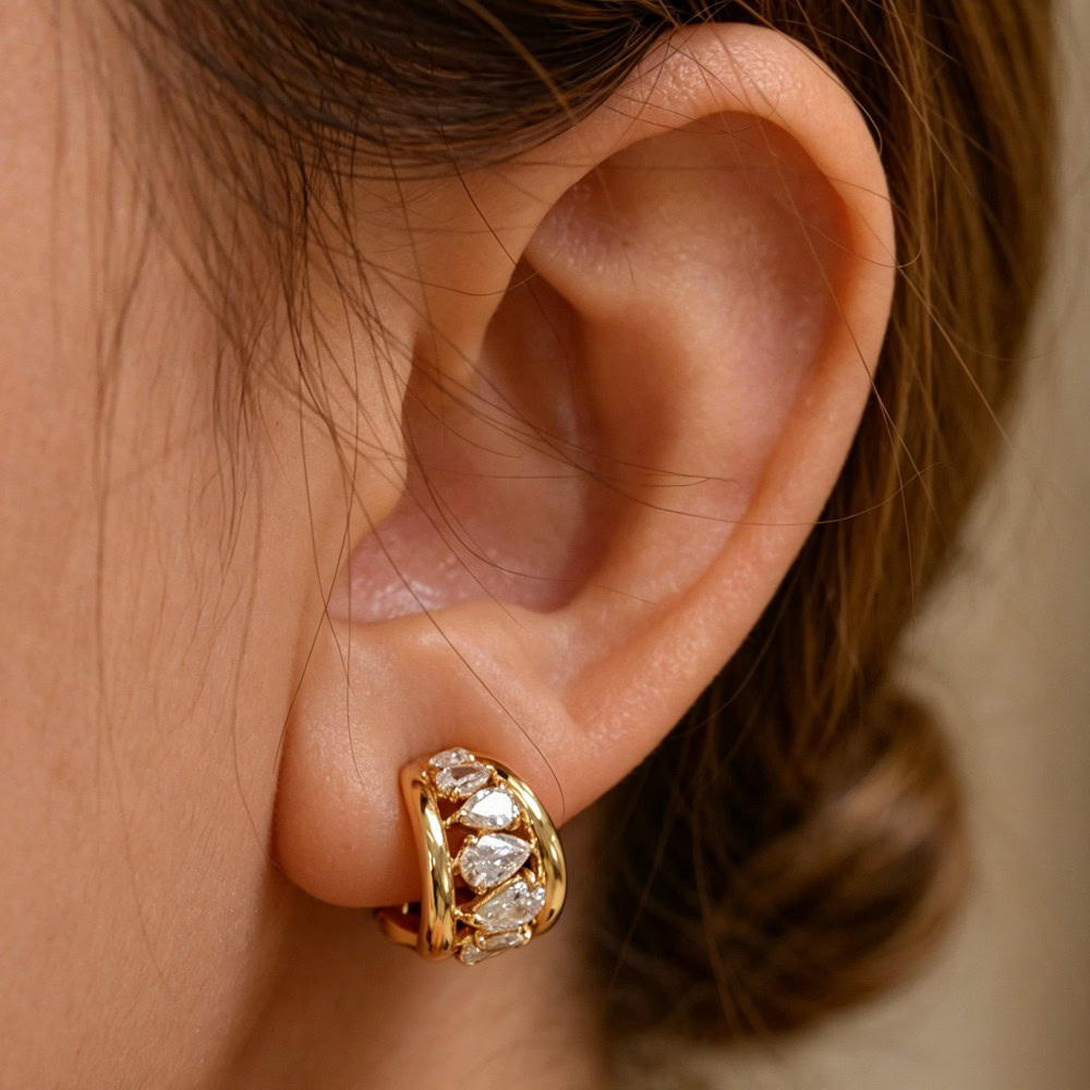 Seraphina Lab-Grown Diamond Hoop Earrings | Gradient Teardrop Cut — product photo 4 of 6