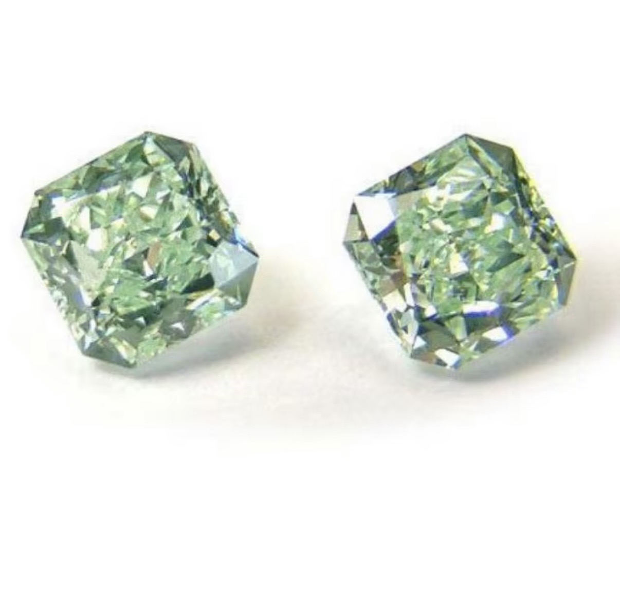 Fancy Green Diamond Pair