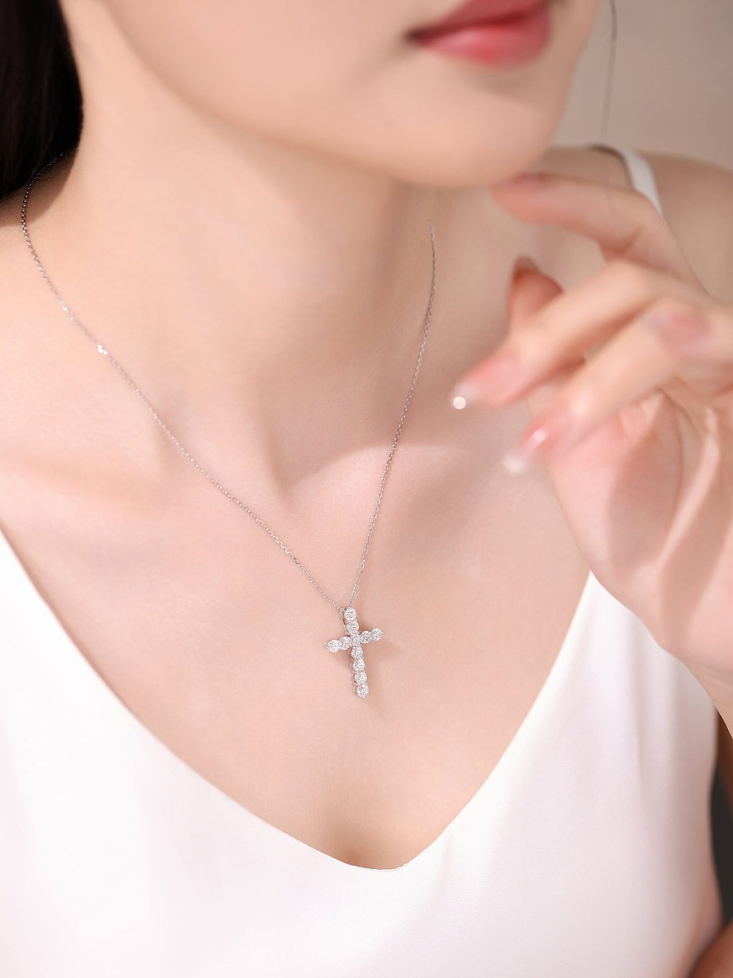 Luxury Cross Pendant with Universal Openable Clasp (2 Sizes Available) — product photo 6 of 6