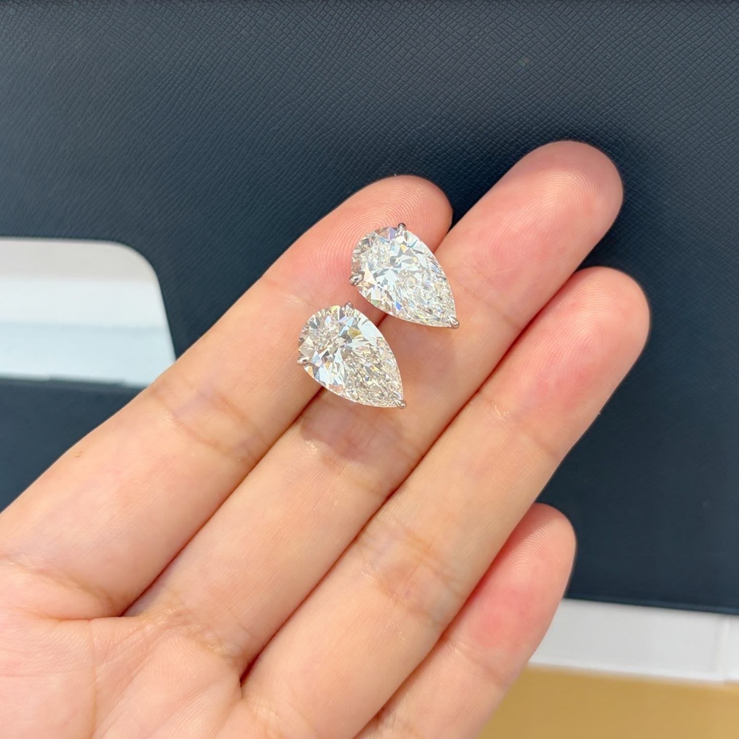 Philomena Pear-Cut Lab-Grown Diamond Earrings — product photo 1 of 1