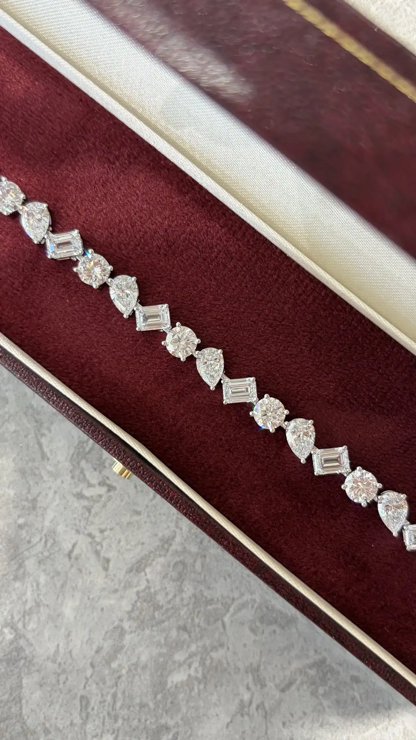 101084 Calista Mixed-Cut Lab Diamond Tennis Bracelet — product photo 3 of 5
