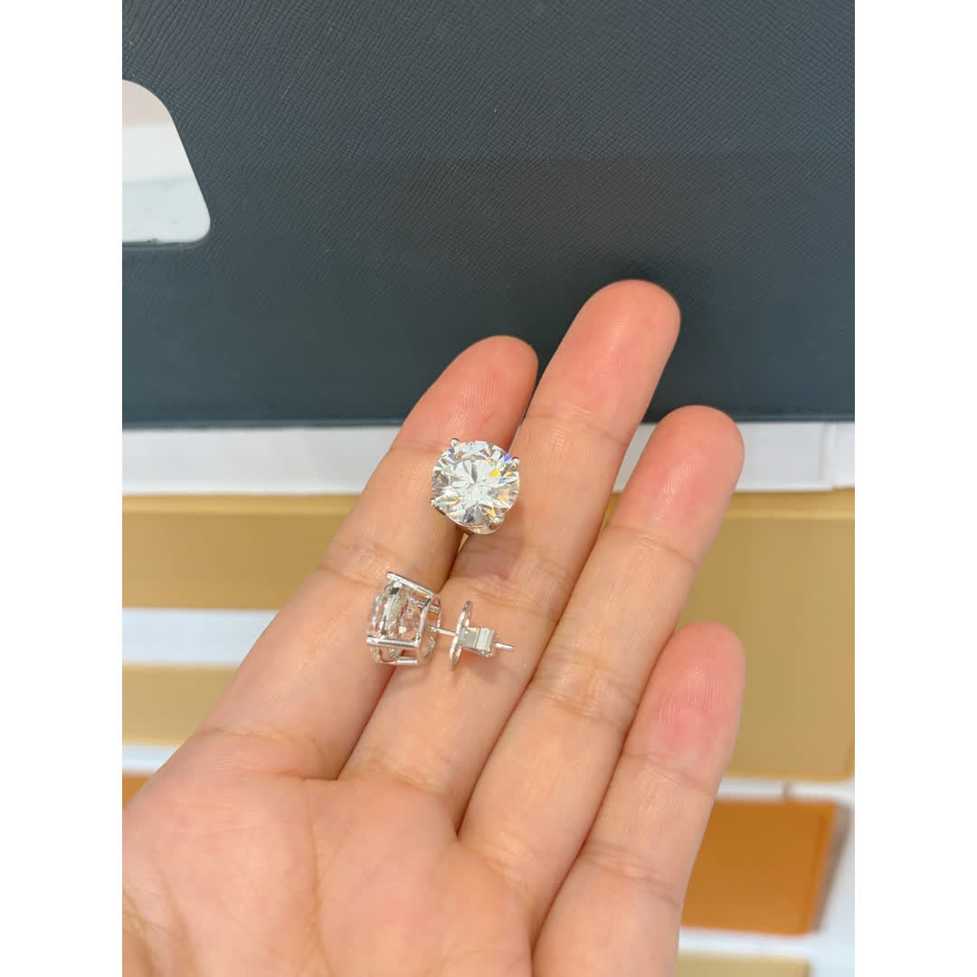 Sabrina Four-Prong Diamond Stud Earrings — product photo 2 of 4