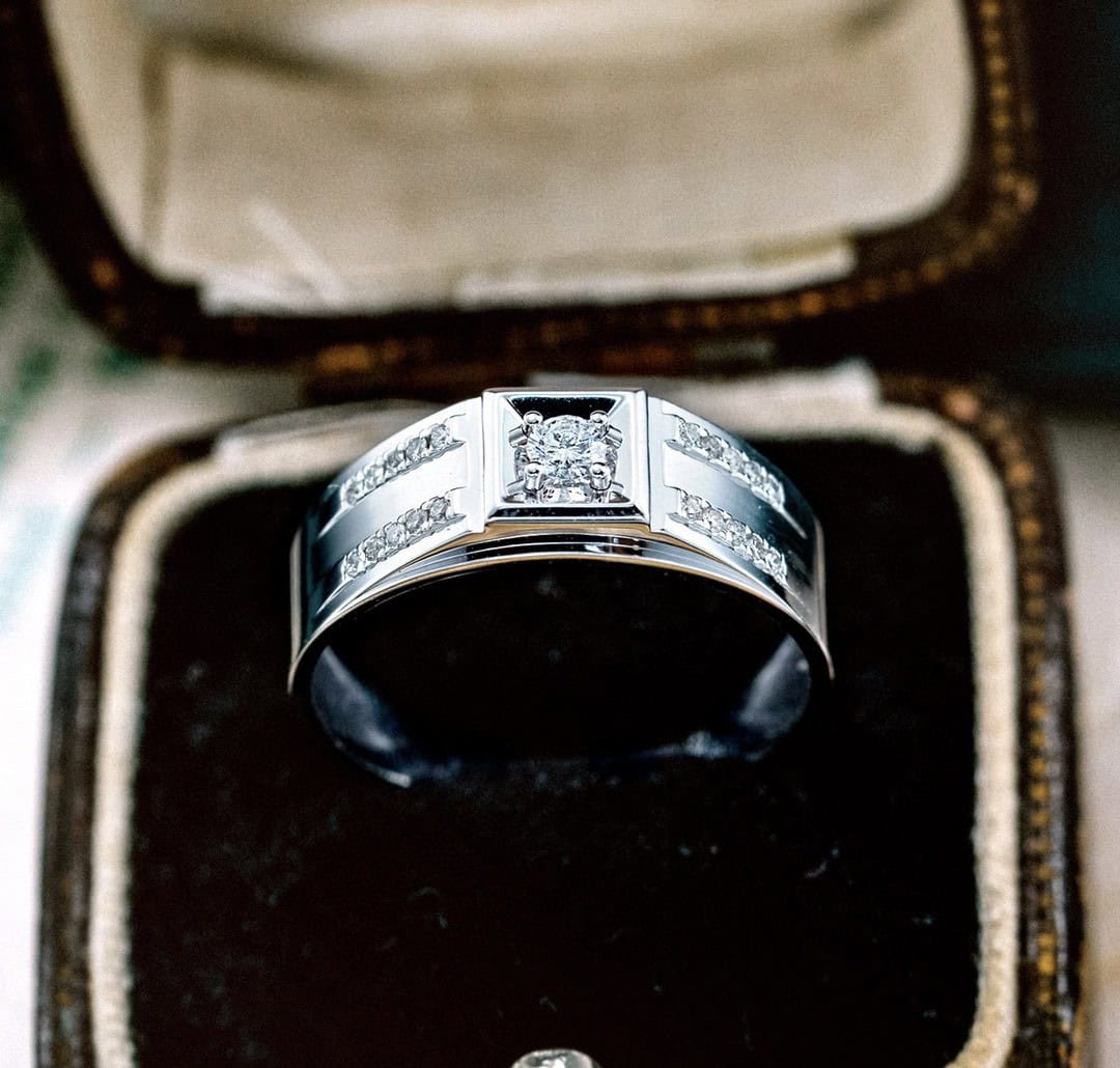 CNC05 Platinum Men’s Rings – CNC Crafted Heavyweight Luxury Diamond Ring — product photo 6 of 6
