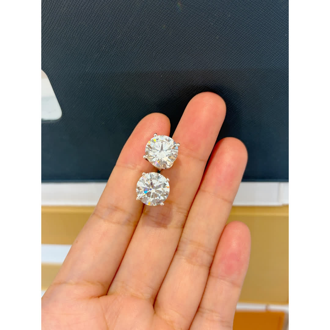 Sabrina Four-Prong Diamond Stud Earrings — product photo 1 of 4