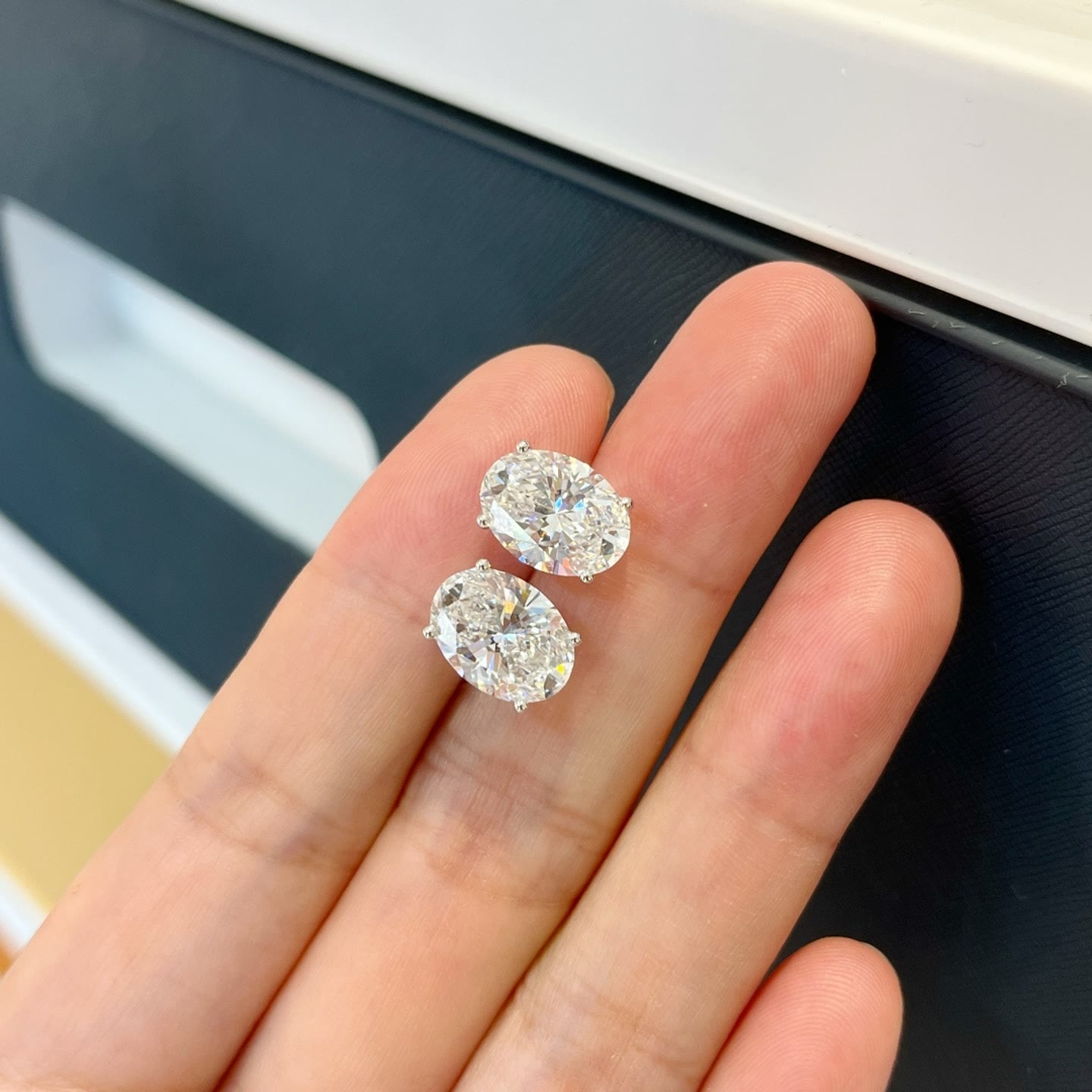 Marcella Oval Lab-Grown Diamond Earrings — product photo 1 of 1