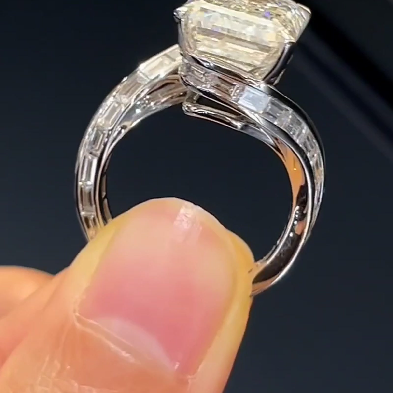 Emerald-Cut Lab-Grown Diamond Twist-Shoulder Ring — product photo 4 of 4
