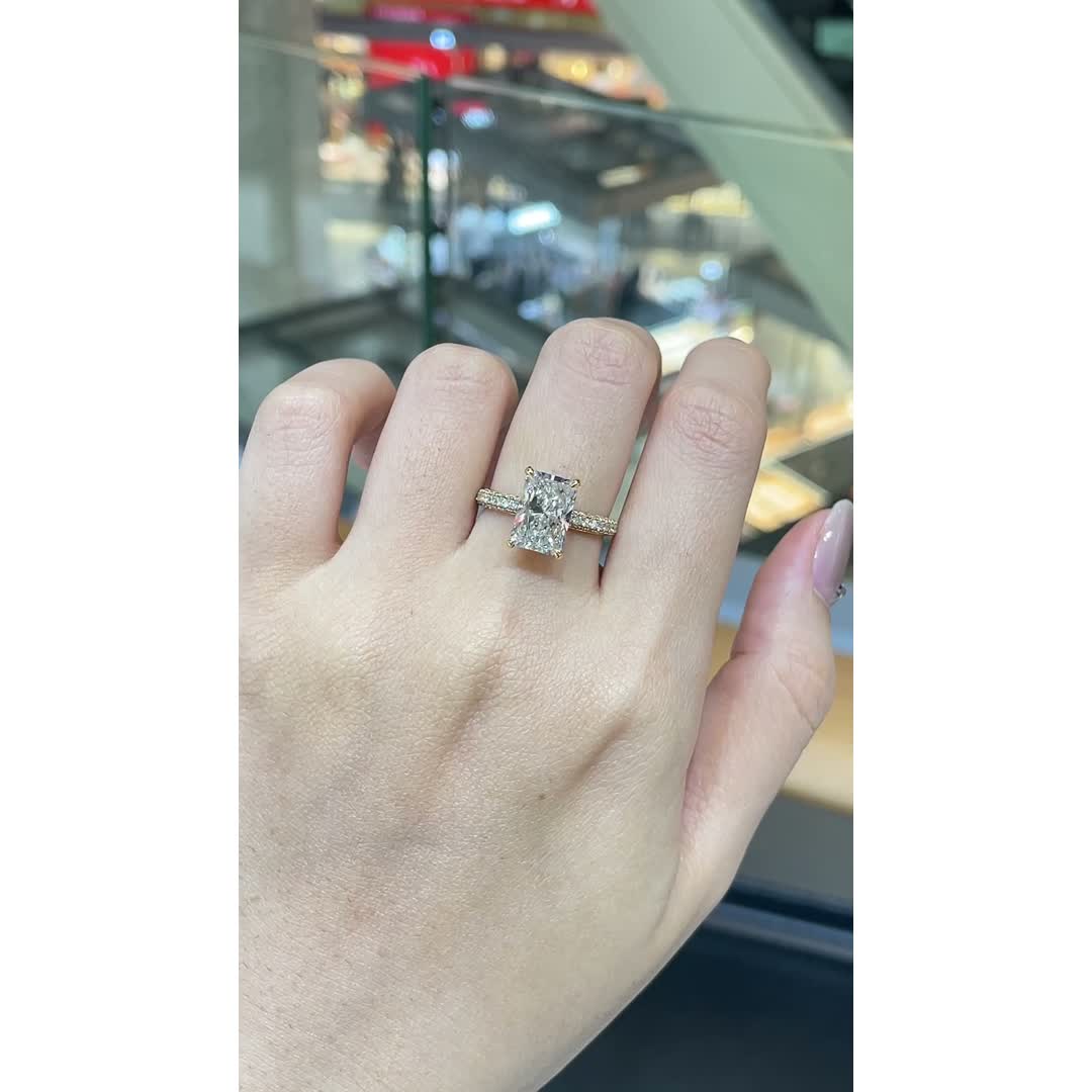 Luna Yellow Radiant Diamond Ring — product photo 4 of 4