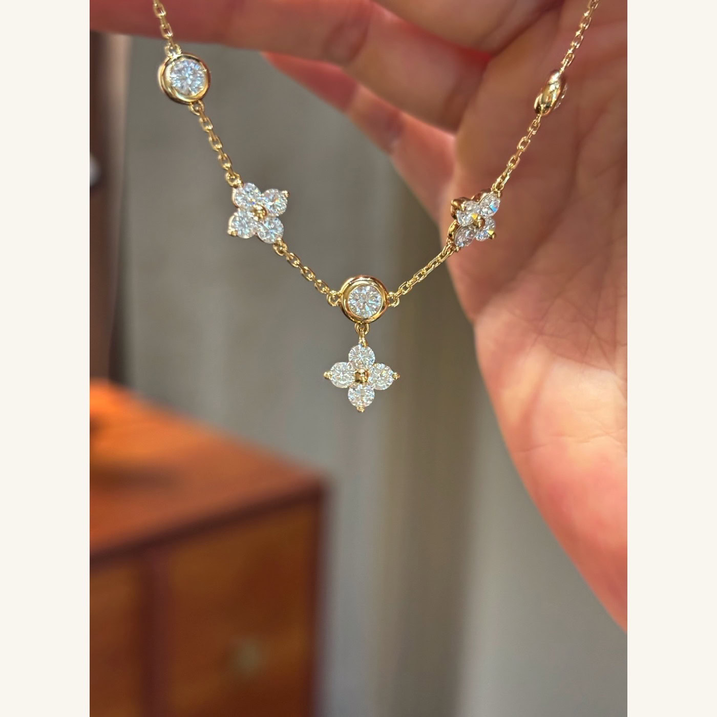 Clovera Clover & Bezel Lab Diamond Station Bracelet in 18K Yellow Gold — product photo 5 of 6