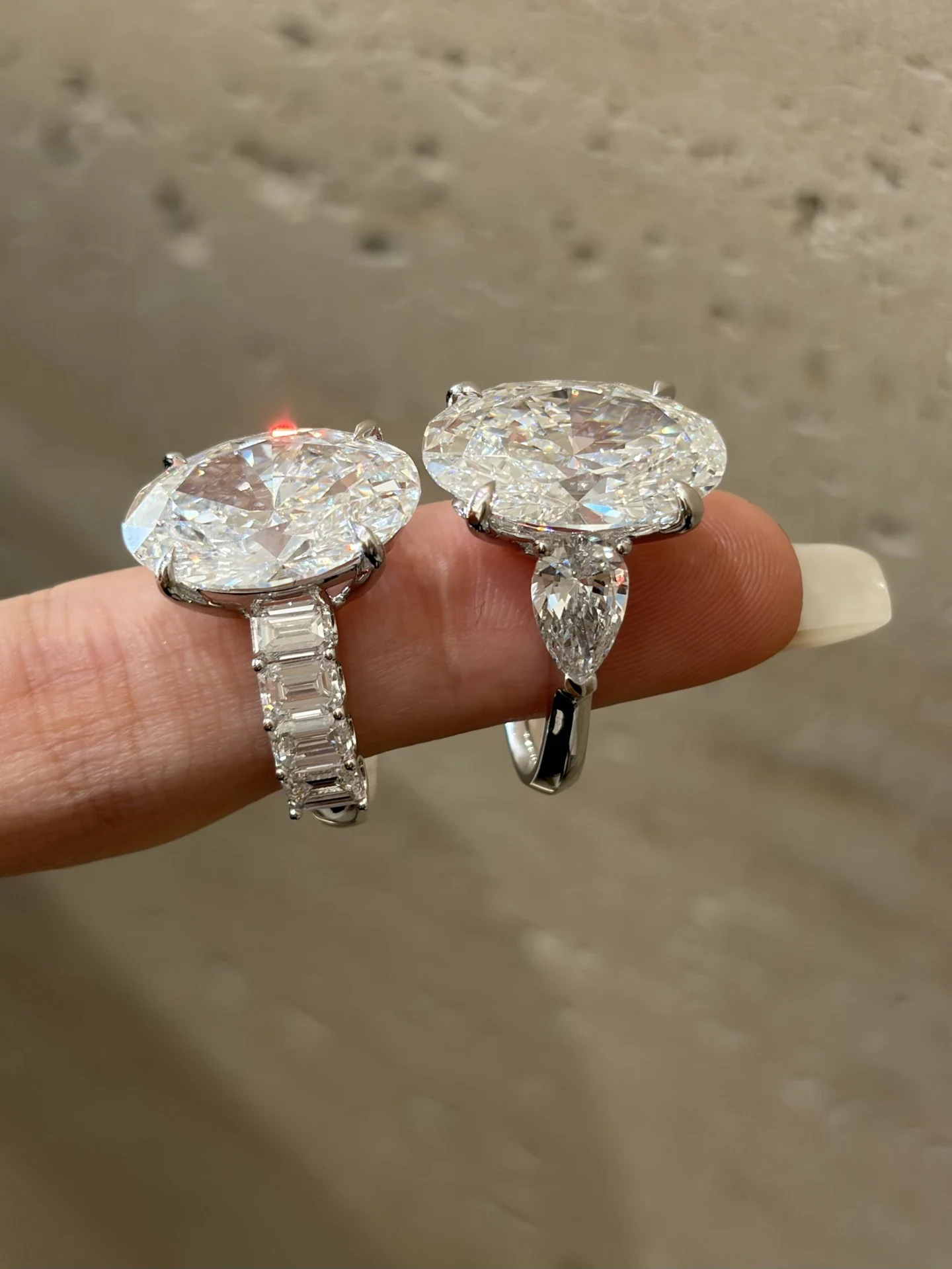 101090 10ct Oval Lab-Grown Diamond Ring Collection — product photo 5 of 6