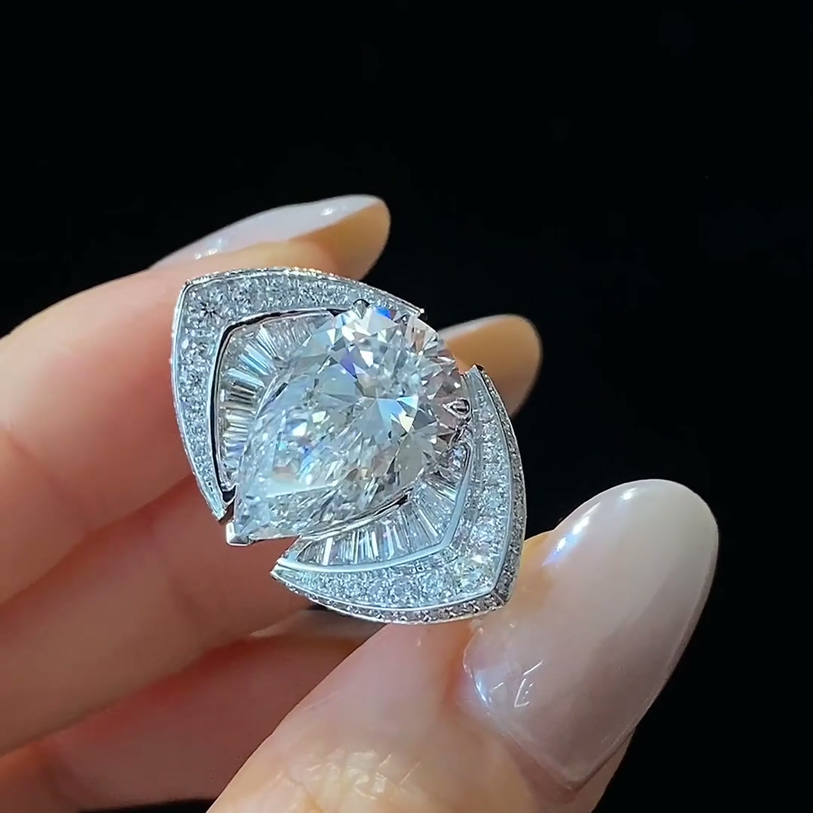 Pear-Cut Lab-Grown Diamond Architectural Ring — product photo 1 of 4