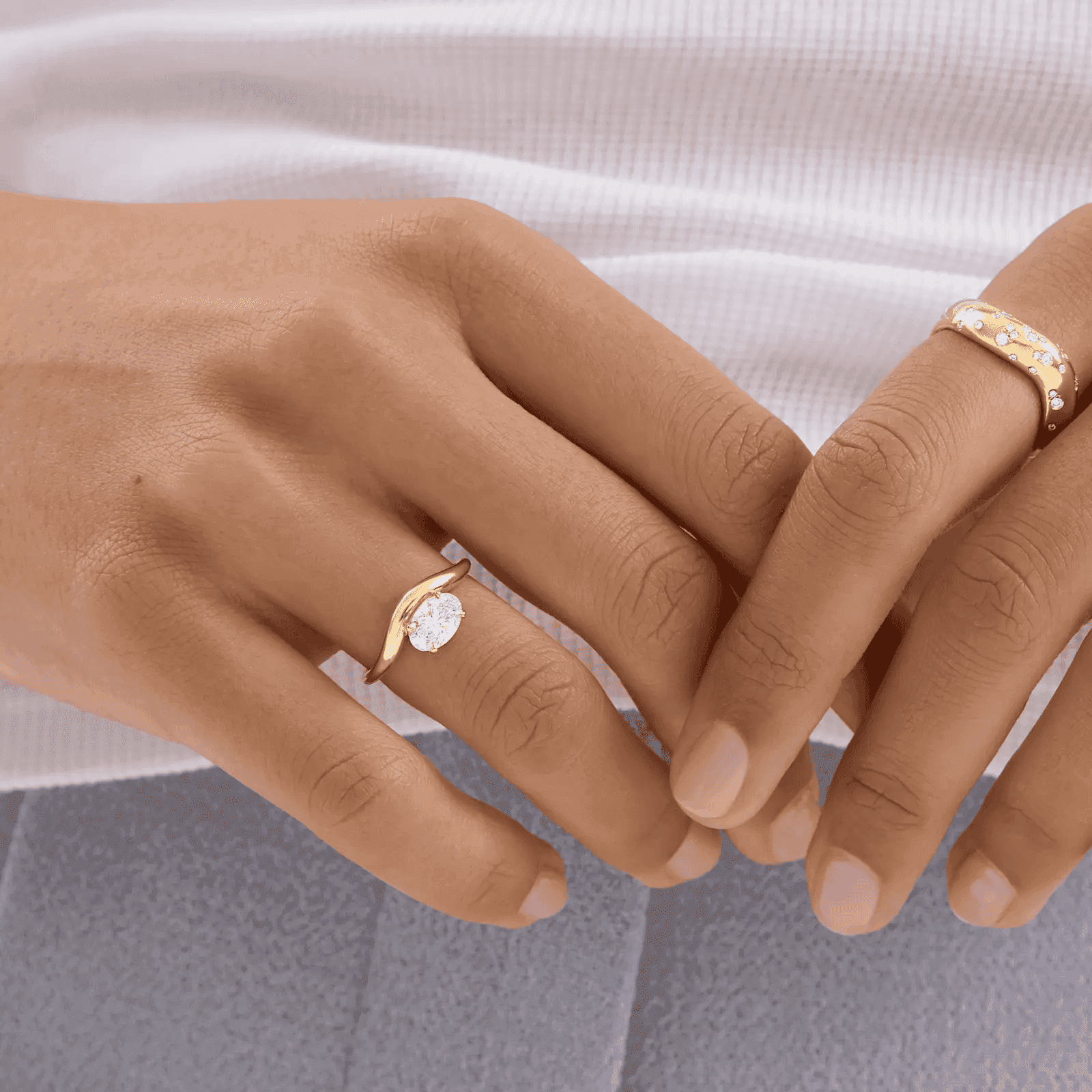 Wave Twist Oval Lab-Grown Diamond Engagement Ring — product photo 3 of 5