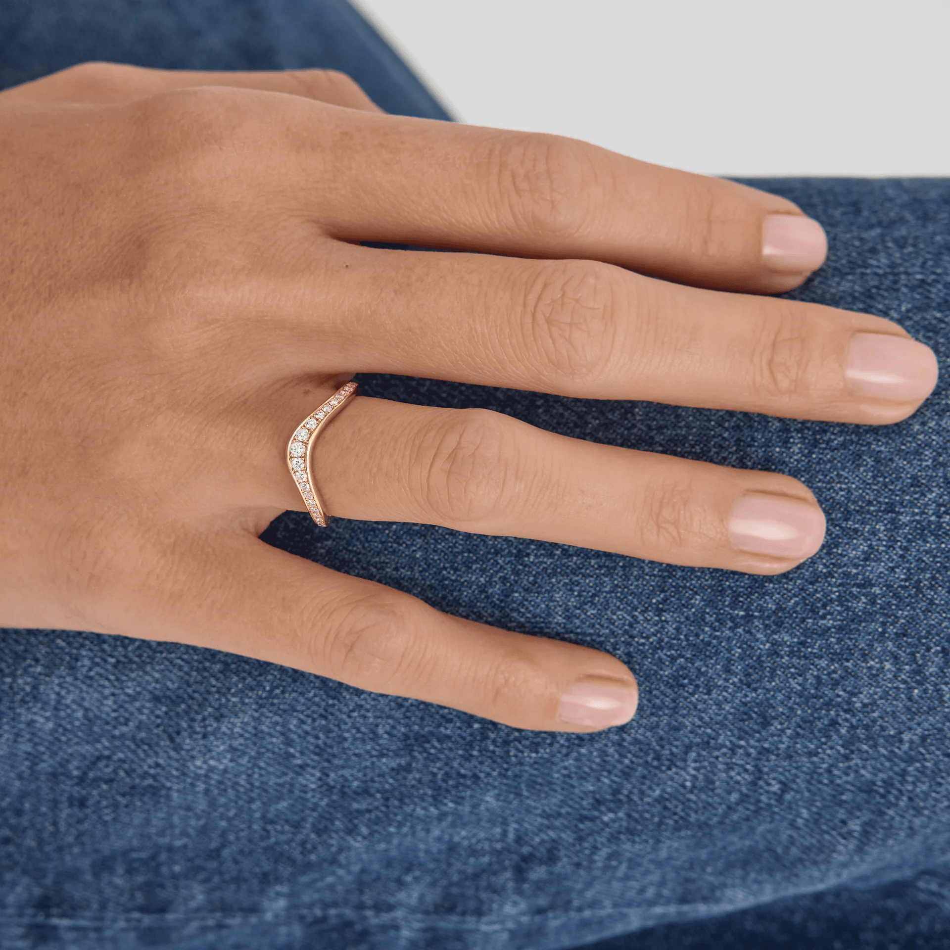 V-Curve Lab-Grown Diamond Band Ring — product photo 3 of 6